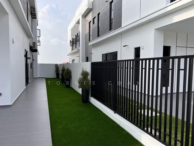 Semi-Detached House for Sale in Kapar (Selangor) - Torres Chan - Exterior - PropertyGuru.com.my