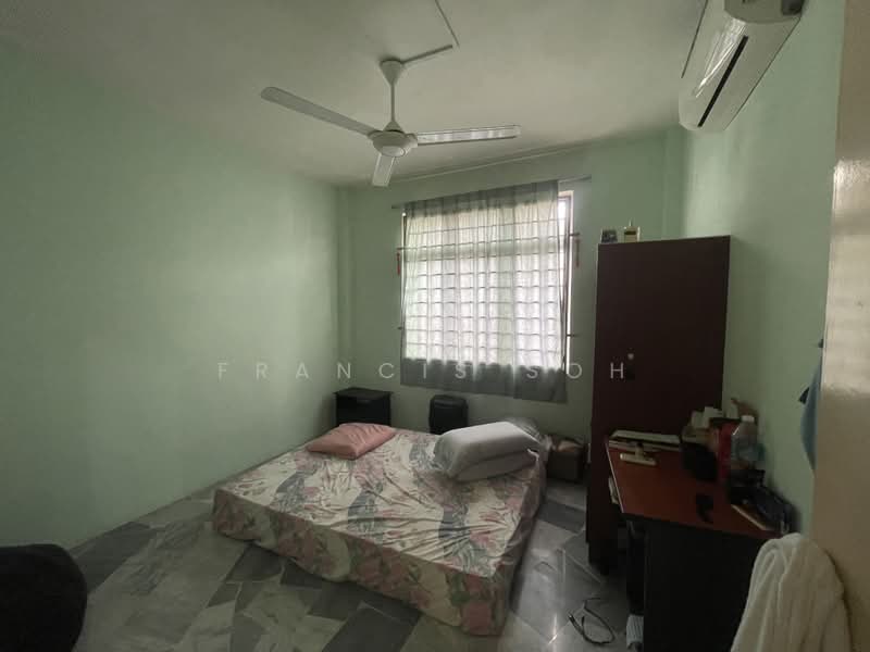 Apartment for Sale at Kenanga Apartment - Francis Soh - Bedroom - PropertyGuru.com.my