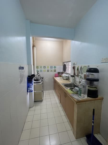 Apartment for Sale at Kenanga Apartment - Francis Soh - Kitchen - PropertyGuru.com.my