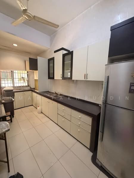 Rumah Teres 2.5 Tingkat untuk Dijual di Taman Suria (Johor Bahru) - Ahmad Fakhruddin - PropertyGuru.com.my