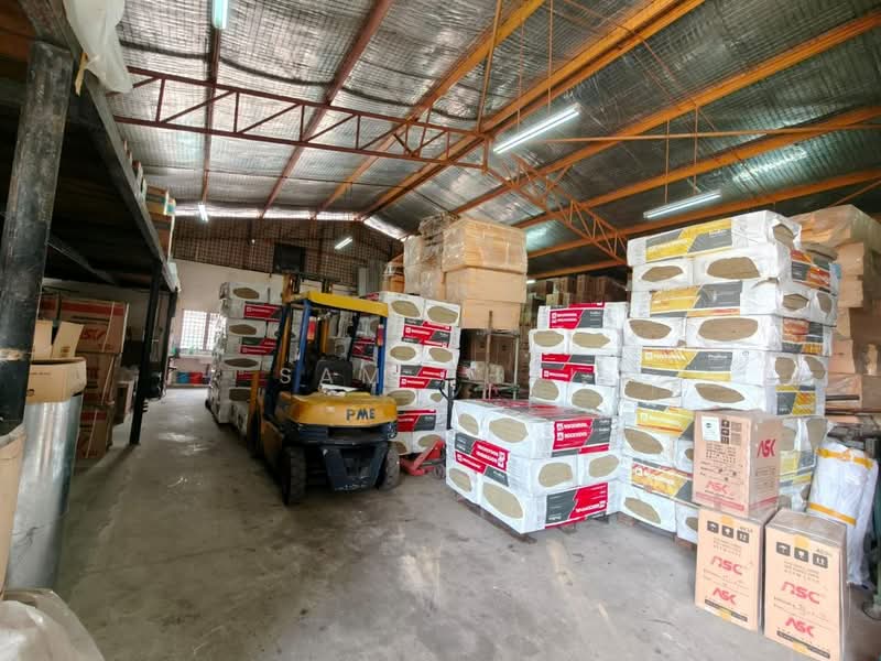 Semi-D Factory for Sale in Taman Johor (Tampoi) - Sam Chai - PropertyGuru.com.my