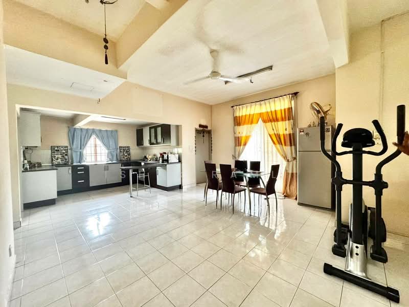 Bungalow House untuk Dijual di Taman Puncak Perdana (Shah Alam) - Ishak Ramli - Kitchen - PropertyGuru.com.my