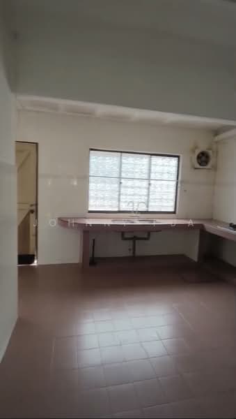 1-storey Terraced House for Sale in SS14 (Subang Jaya) - Johnny Pua - Kitchen - PropertyGuru.com.my
