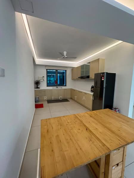 Apartment for Rent at Molek Pine 3 - Eric Tan - PropertyGuru.com.my