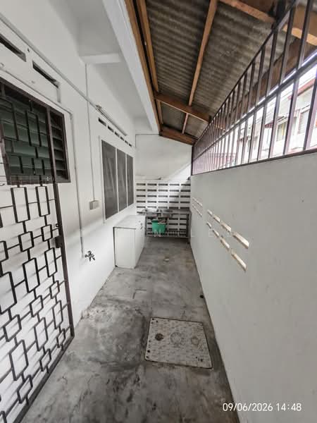 2-storey Terraced House for Sale in Petaling Jaya (Selangor) - Bryan Lee - Exterior - PropertyGuru.com.my