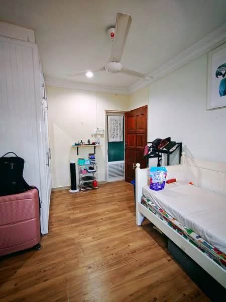 2-storey Terraced House for Sale in Usj 2 (Subang Jaya) - Thoriq Suparman - Bedroom - PropertyGuru.com.my