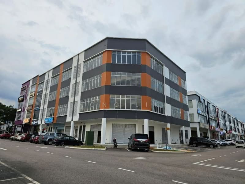 Shop for Rent in Austin Crest (Johor Bahru) - Fong Lik - Exterior - PropertyGuru.com.my