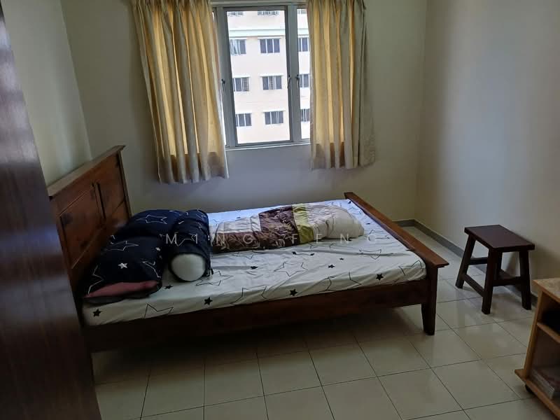Kondominium untuk Dijual di Cengal Condominium - Ming Feng - Bedroom - PropertyGuru.com.my