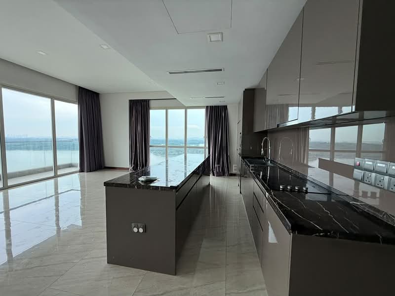 Service Residence for Rent at Puteri Cove Residences - Kate Tee - Kitchen - PropertyGuru.com.my