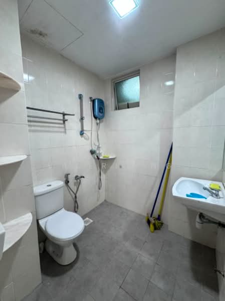 Servis Apartment untuk Dijual di Fortune Avenue - Valerie Ng - Bathroom - PropertyGuru.com.my