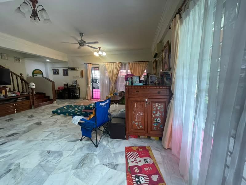 Rumah Teres 2 Tingkat untuk Dijual di Bandar Mahkota Cheras (Cheras) - Alan Lee - Living Room - PropertyGuru.com.my