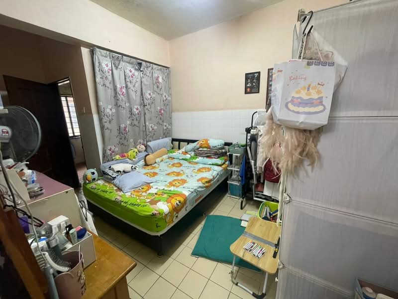 Rumah Teres 2 Tingkat untuk Dijual di Bandar Mahkota Cheras (Cheras) - Alan Lee - Bedroom - PropertyGuru.com.my