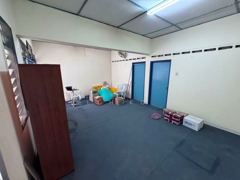 Shop / Office for Rent in Taman Segar (Cheras) - Loh KC - Interior - PropertyGuru.com.my
