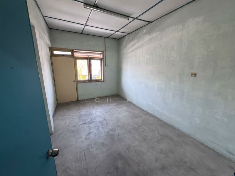 Shop / Office for Rent in Taman Segar (Cheras) - Loh KC - PropertyGuru.com.my