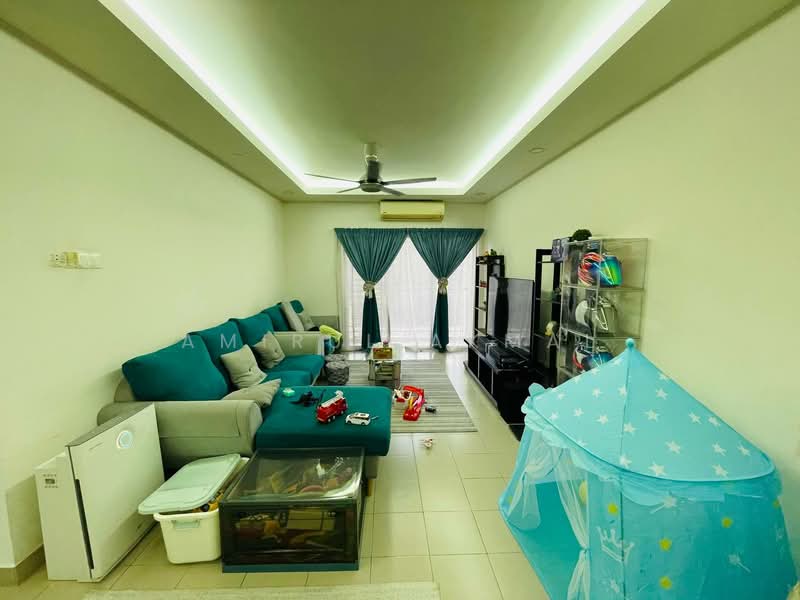 Kediaman Servis untuk Dijual di Residensi Alami - Amirul Akmal - Living Room - PropertyGuru.com.my