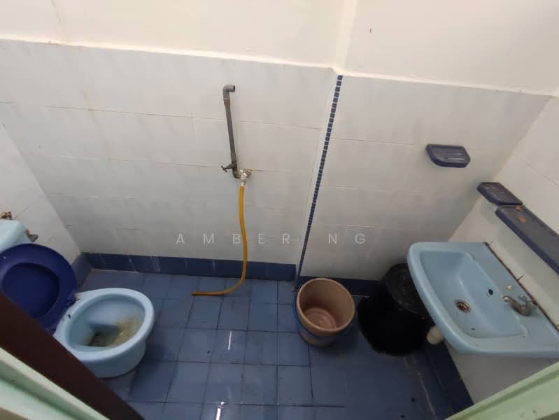 Rumah Teres 2 Tingkat untuk Dijual di Taman Sri Rampai (Wangsa Maju) - Amber Ng - Bathroom - PropertyGuru.com.my