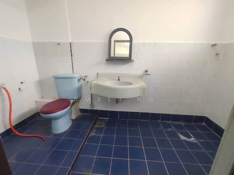 Rumah Teres 2 Tingkat untuk Dijual di Taman Sri Rampai (Wangsa Maju) - Amber Ng - Bathroom - PropertyGuru.com.my
