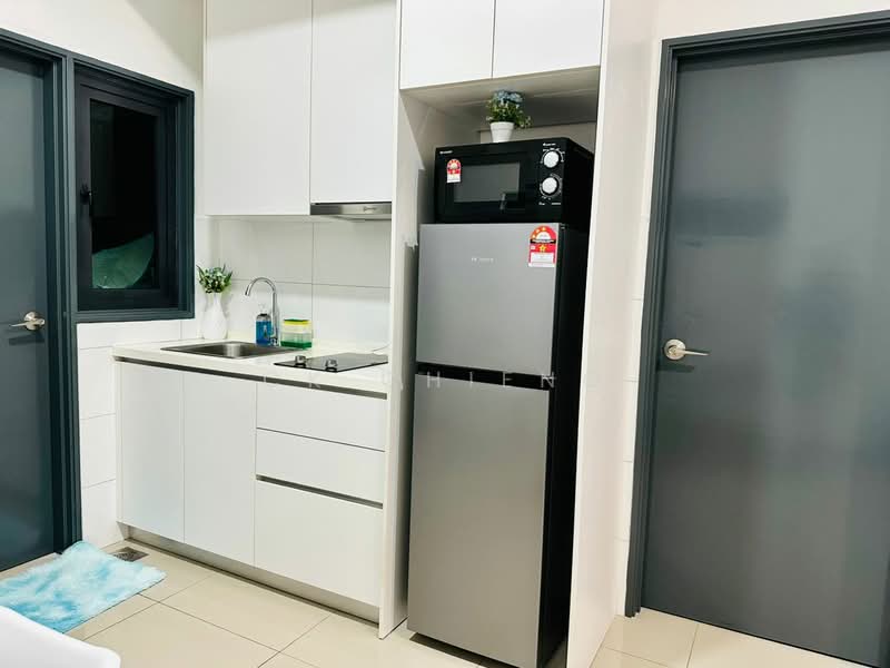 Servis Apartment untuk Disewa di Aera Residence - CK Chieng - Kitchen - PropertyGuru.com.my