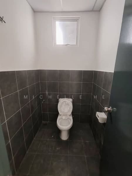 Shop / Office untuk Disewa di Bandar Indahpura (Kulai) - Michelle He - Bathroom - PropertyGuru.com.my