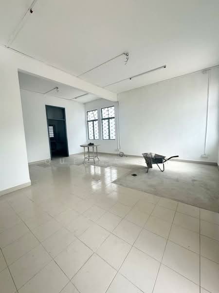 Bungalow House for Sale in Taman Kebun Teh (Johor Bahru) - Queena Sim - Interior - PropertyGuru.com.my