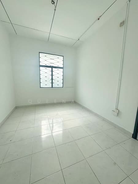 Bungalow House for Sale in Taman Kebun Teh (Johor Bahru) - Queena Sim - Interior - PropertyGuru.com.my