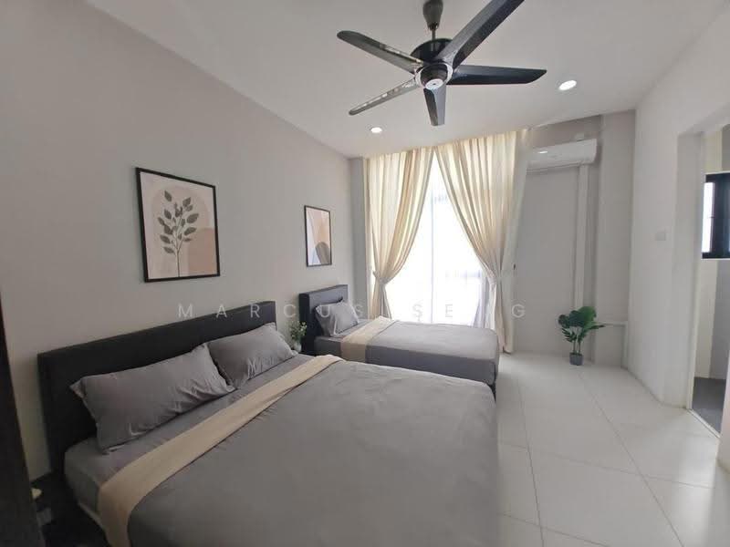 Condominium for Sale at Treetops Residence - Marcus Seng - Bedroom - PropertyGuru.com.my