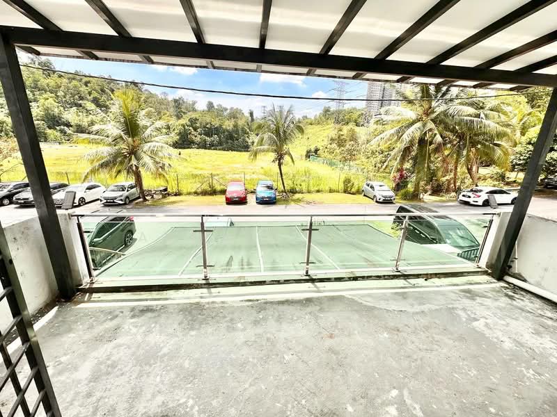 Rumah Teres 2-Tingkat untuk Dijual di Bandar Putra Permai (Seri Kembangan) - Ahmad Farhi - Exterior - PropertyGuru.com.my