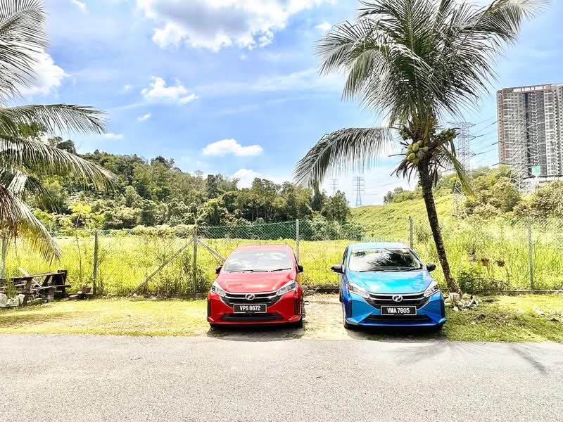 Rumah Teres 2-Tingkat untuk Dijual di Bandar Putra Permai (Seri Kembangan) - Ahmad Farhi - Exterior - PropertyGuru.com.my