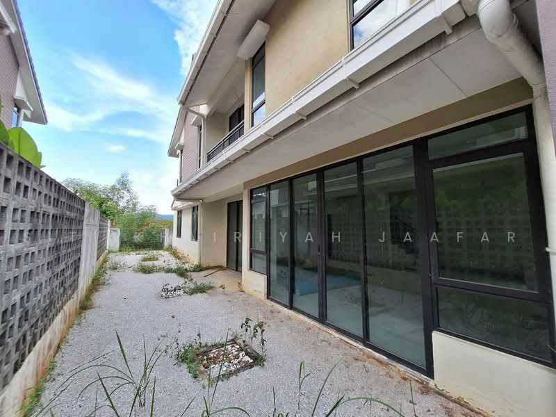 Semi-Detached House for Sale in Puncak Bestari (Puncak Alam) - SITI KHAIRIYAH JAAFAR - PropertyGuru.com.my