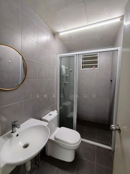 Kediaman Servis untuk Disewa di Savanna Executive Suite @ Southville City - Isaac Hoo - Bathroom - PropertyGuru.com.my