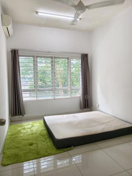 Kediaman Servis untuk Disewa di Savanna Executive Suite @ Southville City - Isaac Hoo - Bedroom - PropertyGuru.com.my