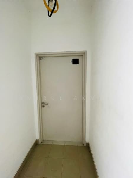 Pangsapuri untuk Dijual di Pangsapuri Seruling - Amirul Akmal - Corridor - PropertyGuru.com.my