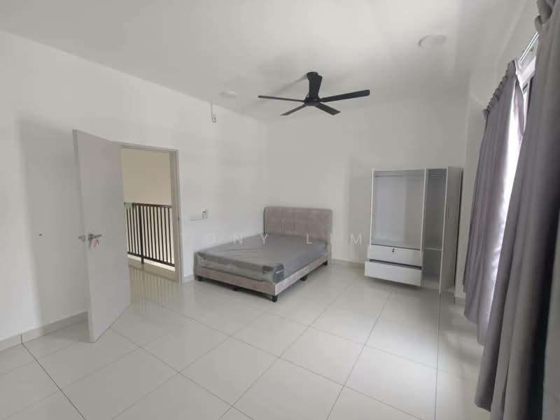 Rumah Teres 2-Tingkat untuk Disewa di Leisure Farm (Gelang Patah) - Tony Lim - Bedroom - PropertyGuru.com.my