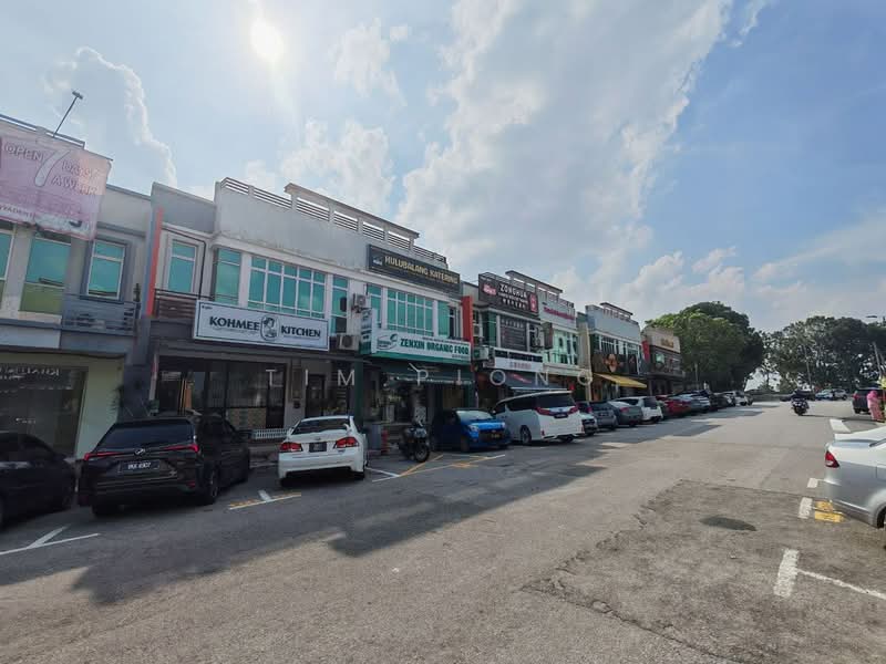 Shop for Sale in Taman Paya Rumput Utama (Paya Rumput) - Tim Piong - Exterior - PropertyGuru.com.my