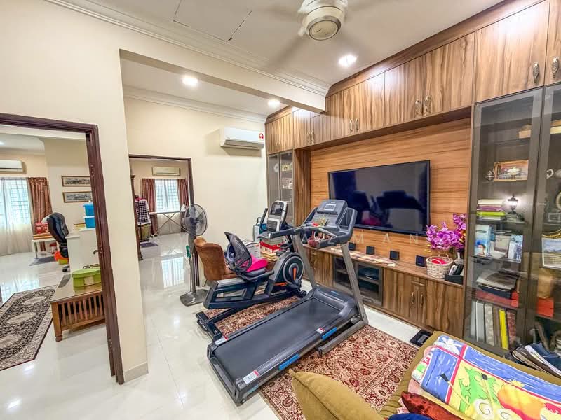 2-storey Terraced House for Sale in Alam Damai (Cheras) - Asyraf Azman - Living Room - PropertyGuru.com.my