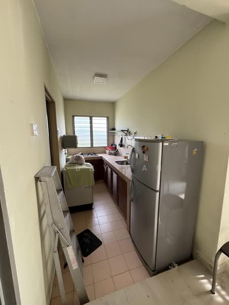 Flat for Sale at Cempaka - Abby Tan - Kitchen - PropertyGuru.com.my