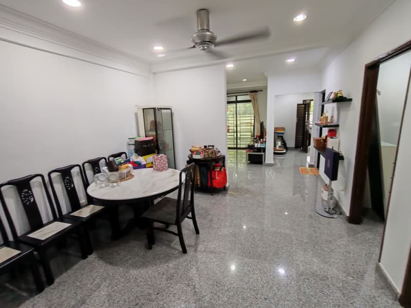 Rumah Bandar untuk Dijual di Taman Mastiara (Jalan Ipoh) - Tony Liew - Living Room - PropertyGuru.com.my