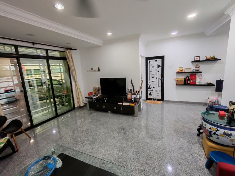Rumah Bandar untuk Dijual di Taman Mastiara (Jalan Ipoh) - Tony Liew - Living Room - PropertyGuru.com.my