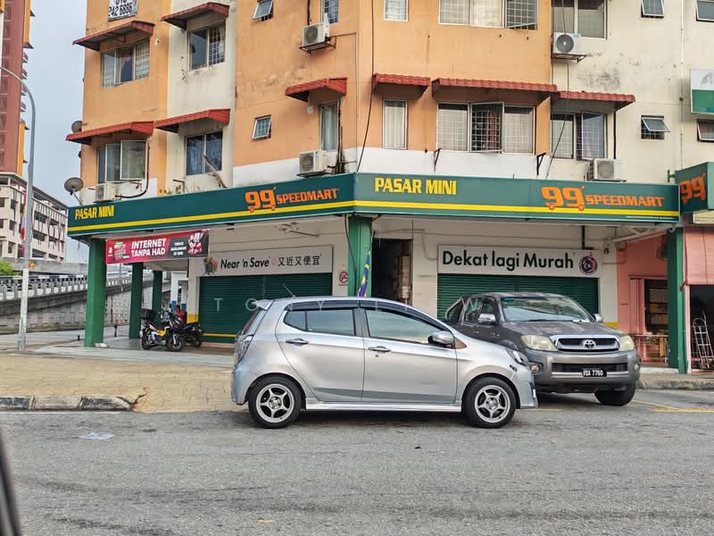 Rumah Bandar untuk Dijual di Taman Mastiara (Jalan Ipoh) - Tony Liew - Exterior - PropertyGuru.com.my