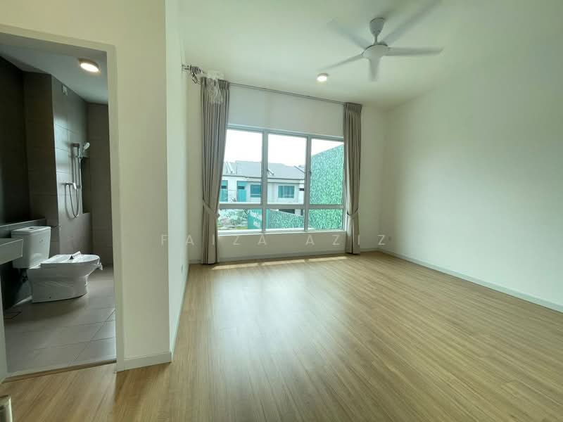2-storey Terraced House for Sale in Kuala Selangor (Selangor) - Faiza Aziz - Bathroom - PropertyGuru.com.my