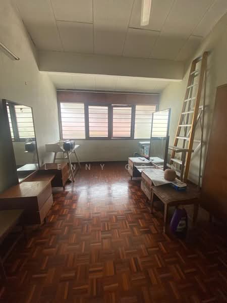 Semi-Detached House for Sale in Pantai Jerejak (Bayan Lepas) - Lenny Goon - PropertyGuru.com.my