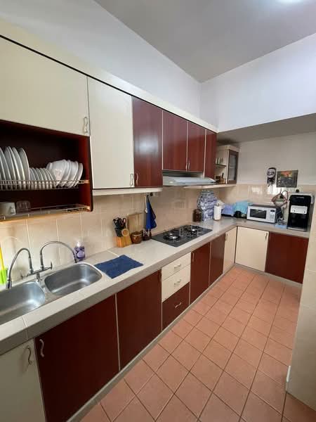Rumah Teres 2 Tingkat untuk Dijual di Taman Setia Indah (Tebrau) - Fion Lee - Kitchen - PropertyGuru.com.my