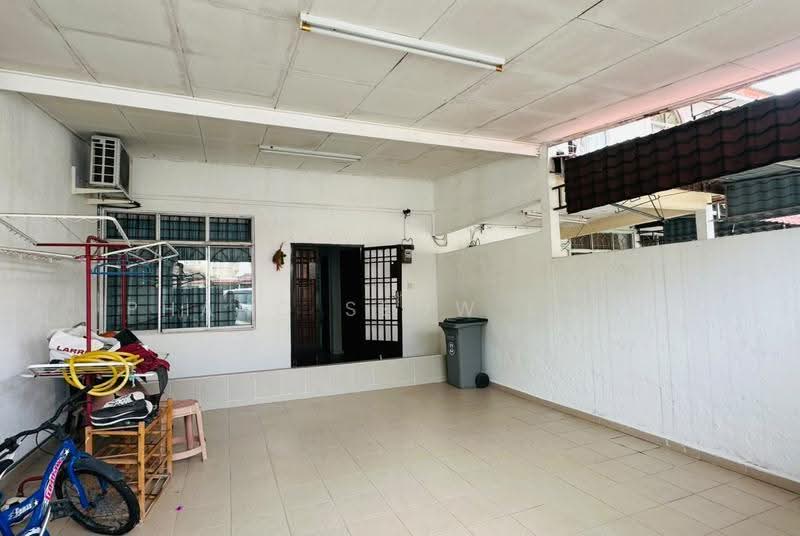 2-storey Terraced House for Sale in Batu Berendam (Melaka) - Phang Seow Ling - Exterior - PropertyGuru.com.my
