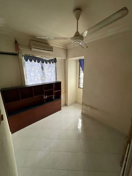 Apartment for Sale at Sri Permai - Meng . - Bedroom - PropertyGuru.com.my