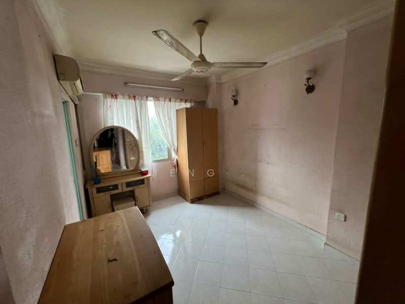 Apartment for Sale at Sri Permai - Meng . - Bedroom - PropertyGuru.com.my