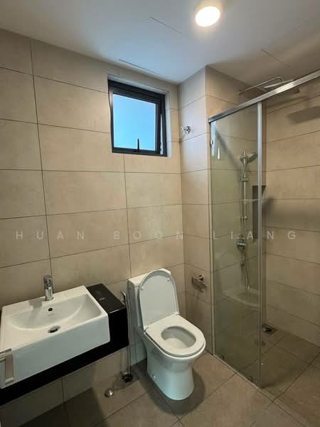 Servis Apartment untuk Disewa di Serviced Residence @ Sunway D'hill Residences - Huan Boon Liang - Bathroom - PropertyGuru.com.my