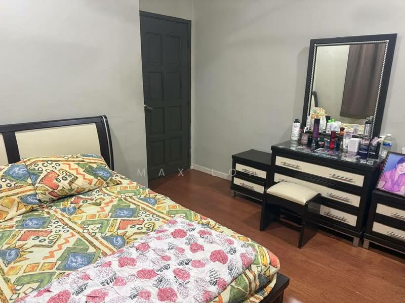 Cluster House for Sale in Taman Medan Jaya (Kota Tinggi) - Max Loh - Bedroom - PropertyGuru.com.my