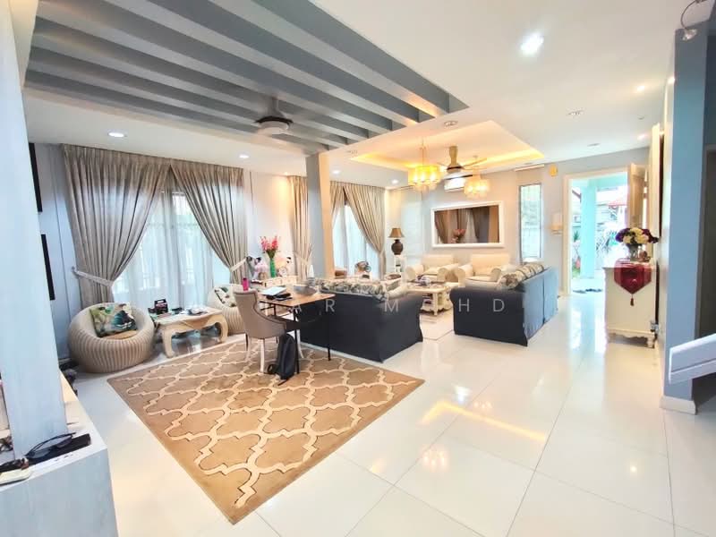 Rumah Berkembar untuk Dijual di Cahaya Spk (Shah Alam) - Azhar Mohd - Living Room - PropertyGuru.com.my