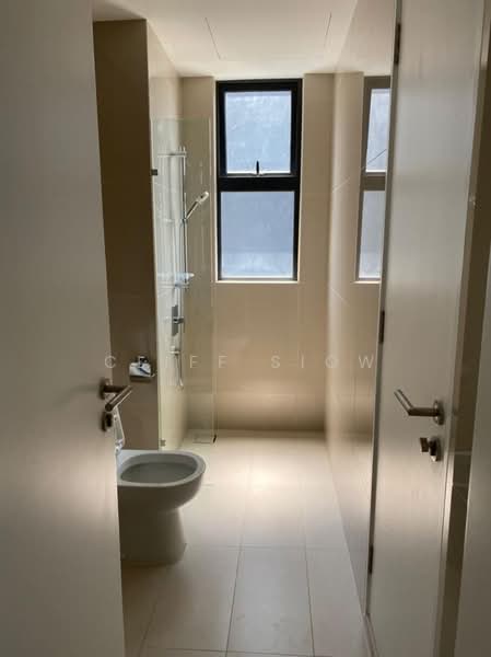 Service Residence for Rent at Southlink - Cliff Siow - Bathroom - PropertyGuru.com.my