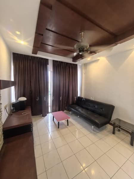 Kondominium untuk Disewa di Villa Emas - Jeff Tan - Living Room - PropertyGuru.com.my